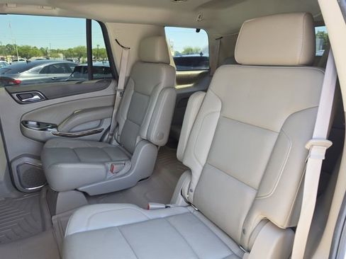 Used 2016 GMC Yukon SLT w/ Open Road Package RWD image 30