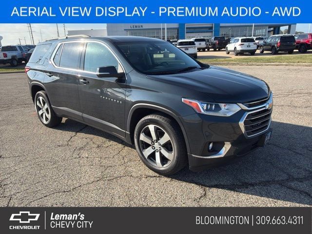 Used 2021 Chevrolet Traverse LT w/ LT Premium Package AWD/4WD image 1