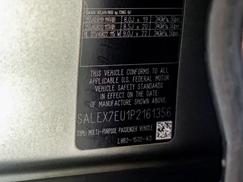 Used 2023 Land Rover Defender 110 X AWD/4WD image 65