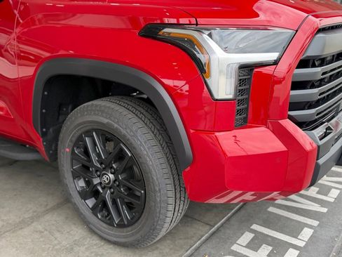 New 2026 Toyota Tundra Limited AWD/4WD image 8