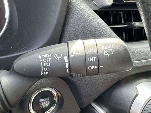 Used 2025 Toyota RAV4 XLE image 34