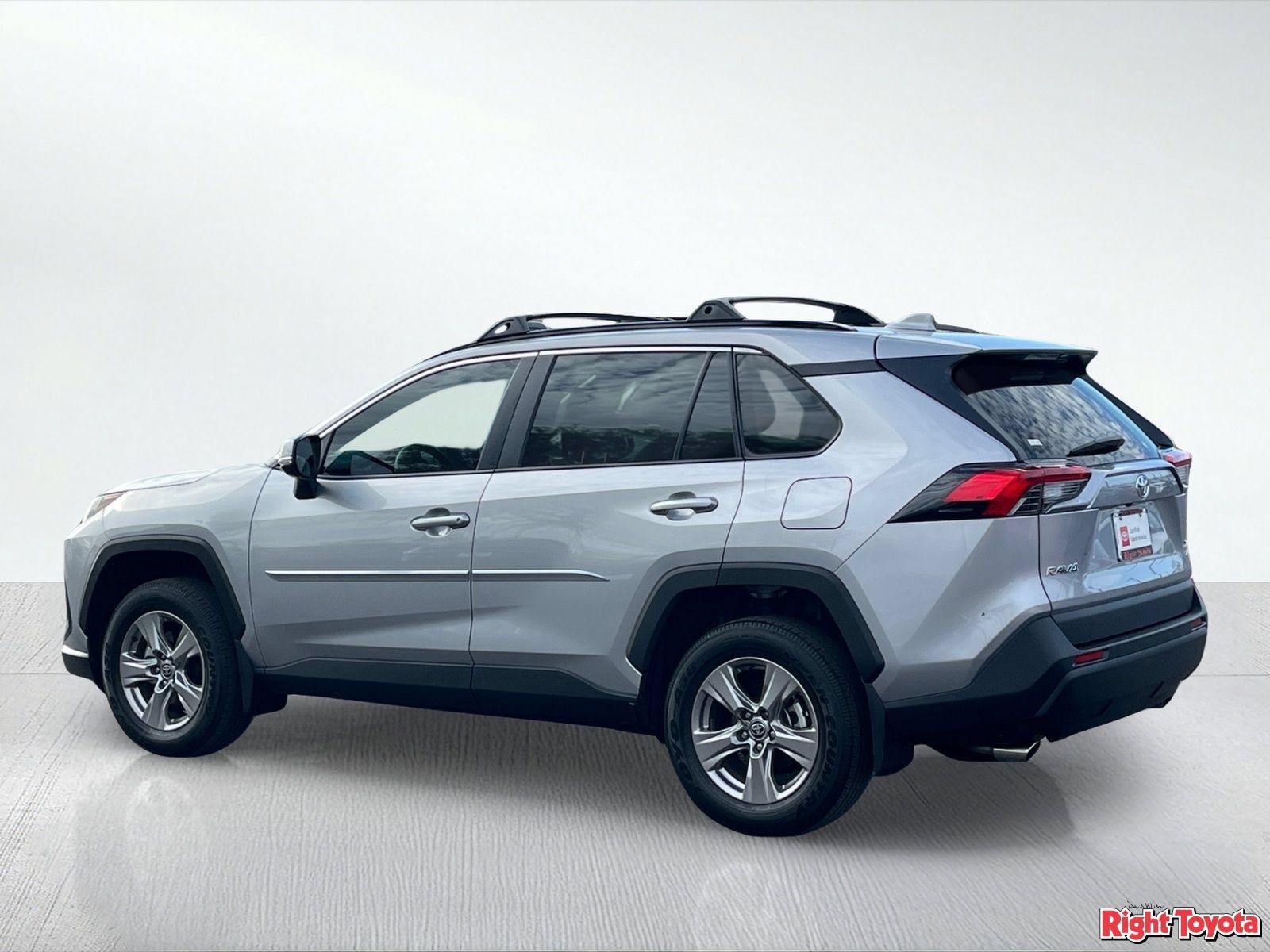 Certified 2024 Toyota RAV4 XLE w/ Convenience Package AWD/4WD image 5