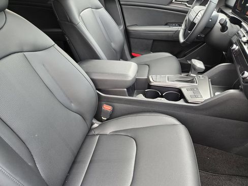 New 2026 Kia Sportage EX FWD image 10
