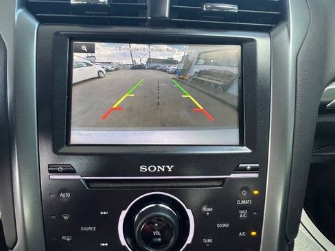 Used 2014 Ford Fusion Titanium AWD/4WD image 14