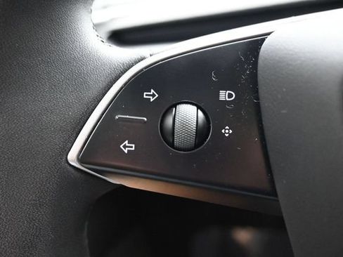 Used 2025 Tesla Model 3 RWD image 18