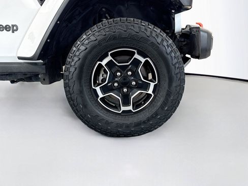 Used 2023 Jeep Gladiator Mojave w/ LED Lighting Group AWD/4WD image 37
