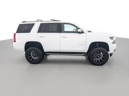 Used 2018 Chevrolet Tahoe Premier AWD/4WD image 4