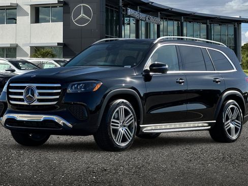 New 2026 Mercedes-Benz GLS 450 4MATIC image 8