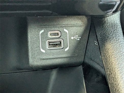 New 2026 Jeep Compass Latitude image 21