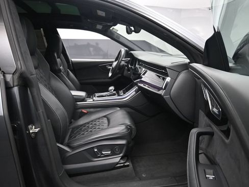 Used 2023 Audi SQ8 Prestige AWD/4WD image 28