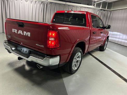 New 2026 RAM 1500 4x4 Crew Cab image 7