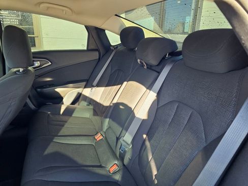 Used 2015 Chrysler 200 LX image 16