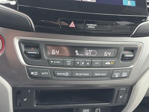 Used 2019 Honda Pilot EX image 33