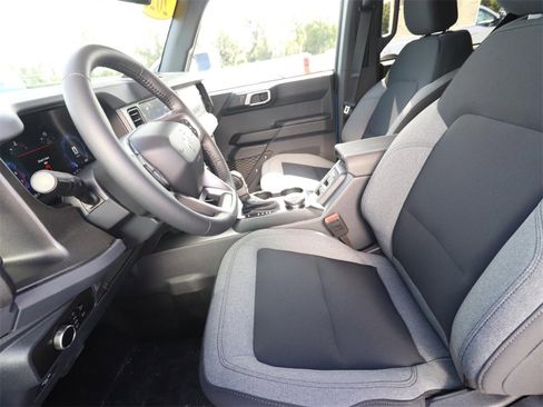 New 2025 Ford Bronco Big Bend image 2