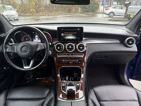 Used 2019 Mercedes-Benz GLC 350e 4MATIC image 12