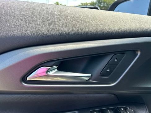 New 2026 Chevrolet Equinox EV LT FWD image 12