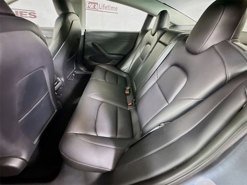 Used 2023 Tesla Model 3 Long Range image 26