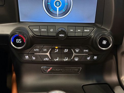 Used 2014 Chevrolet Corvette Z51 2LT w/ 2LT Preferred Equipment Group image 25