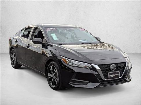 Used 2023 Nissan Sentra SV image 3