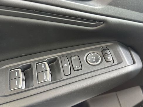Used 2023 Honda Accord EX image 22