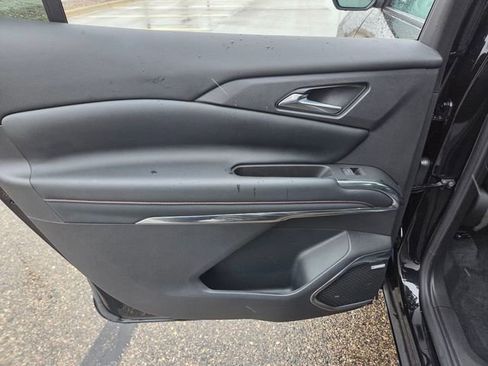 Used 2024 Chevrolet Traverse RS w/ LPO, Floor Liner Package AWD/4WD image 52