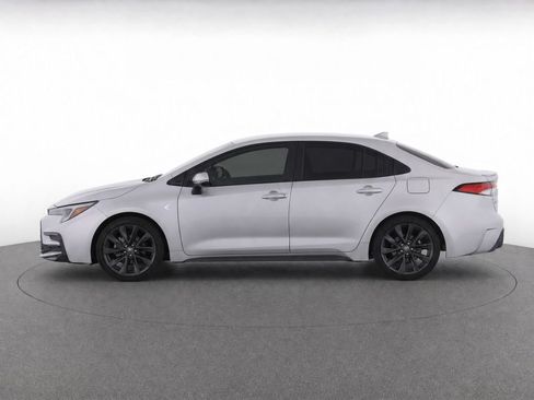 Used 2024 Toyota Corolla SE FWD image 8