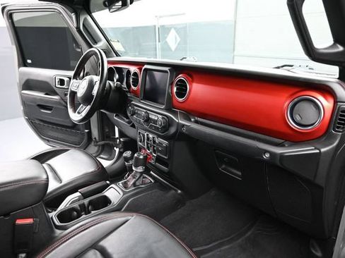 Used 2021 Jeep Gladiator Rubicon AWD/4WD image 24