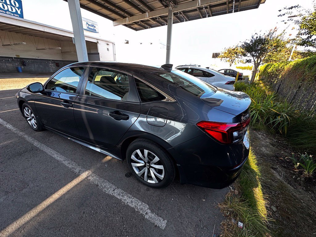 Used 2023 Honda Civic LX image 18