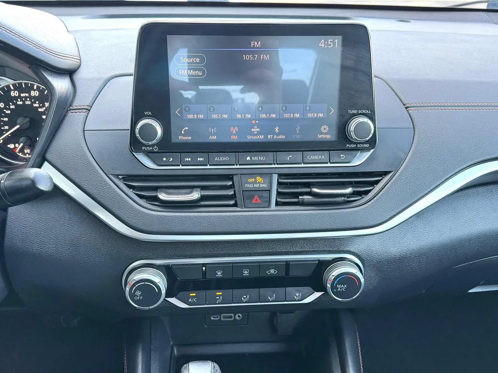 Used 2021 Nissan Altima 2.5 SR AWD/4WD image 13