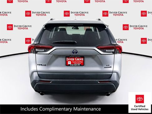 Certified 2021 Toyota RAV4 LE image 6