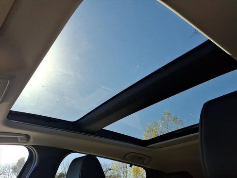 Used 2024 MAZDA CX-90 Plug-In Hybrid w/ Premium Pkg image 8