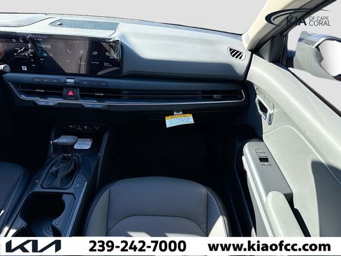 New 2026 Kia K4 EX image 17