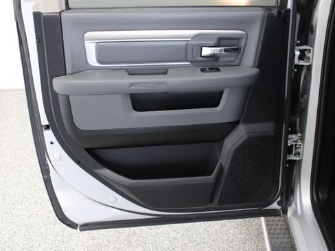 Used 2014 RAM 1500 Lone Star RWD image 27