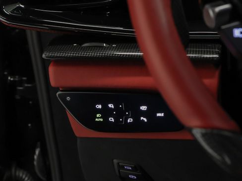 Used 2025 Ferrari Purosangue image 56