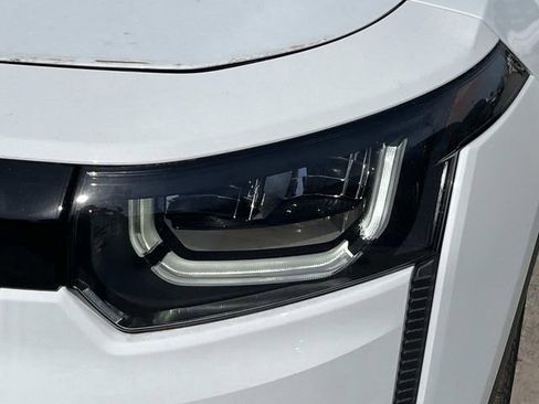 New 2026 Jeep Cherokee Overland image 9