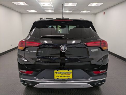 Used 2022 Buick Encore GX Essence w/ Advanced Technology Package image 5