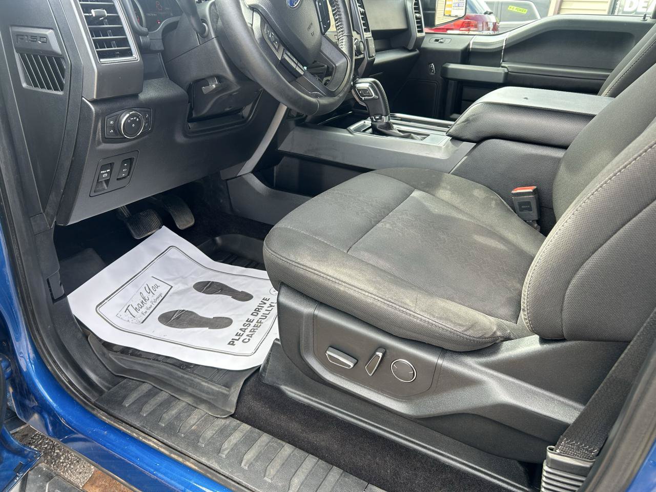Used 2018 Ford F150 XLT w/ Equipment Group 302A Luxury AWD/4WD image 12