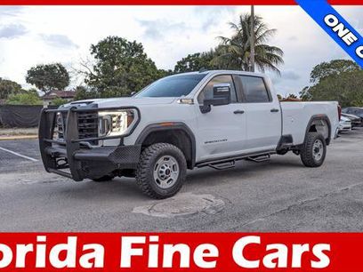 Used 2022 GMC Sierra 2500 Pro w/ Convenience Package