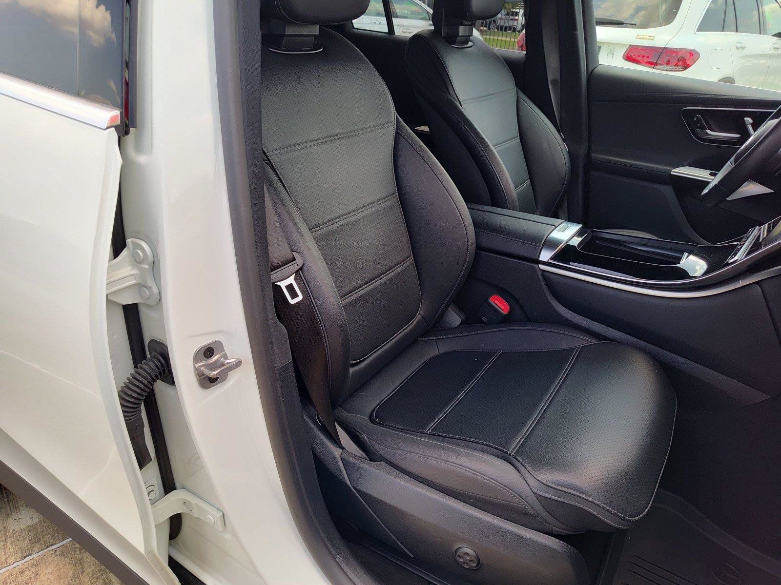 Certified 2024 Mercedes-Benz GLC 300 4MATIC image 22