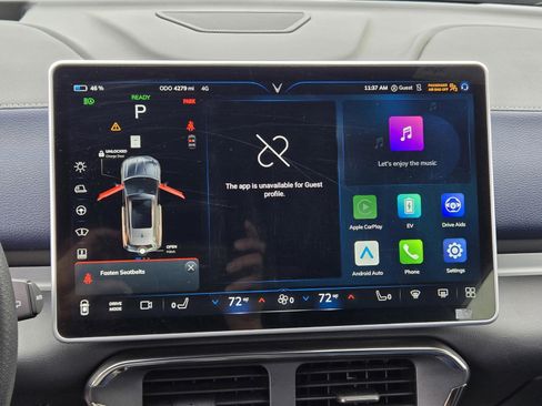 Used 2023 VinFast VF 8 Plus image 18