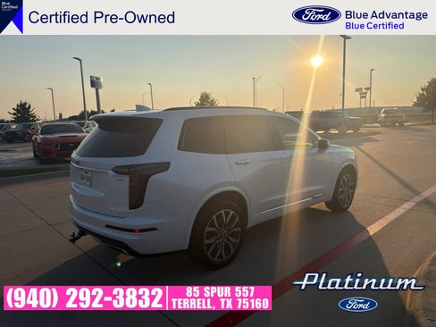 Used 2023 Cadillac XT6 Sport w/ Technology Package AWD/4WD image 13