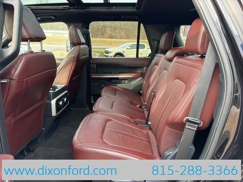 Used 2024 Ford Expedition Limited image 23