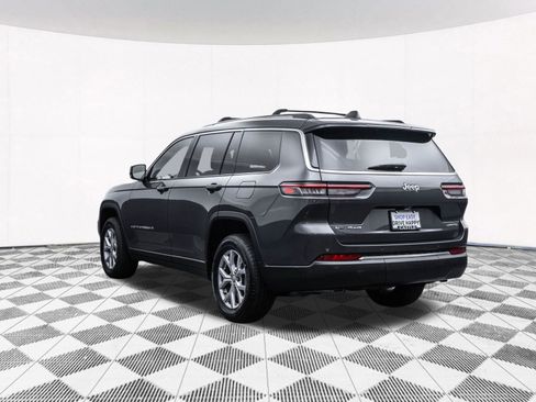 Used 2022 Jeep Grand Cherokee L Limited image 9
