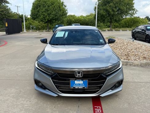 Used 2022 Honda Accord Sport image 8