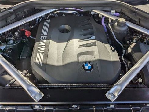New 2026 BMW X5 xDrive40i w/ Premium Package image 18