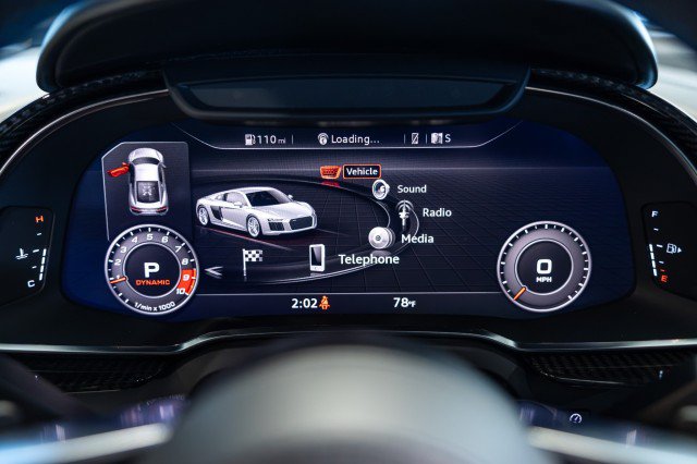 Used 2018 Audi R8 V10 AWD/4WD image 13