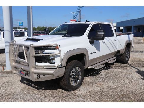New 2026 Chevrolet Silverado 3500 LT w/ Safety Package AWD/4WD image 1