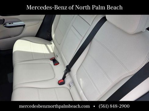 New 2026 Mercedes-Benz GLC 300 image 12