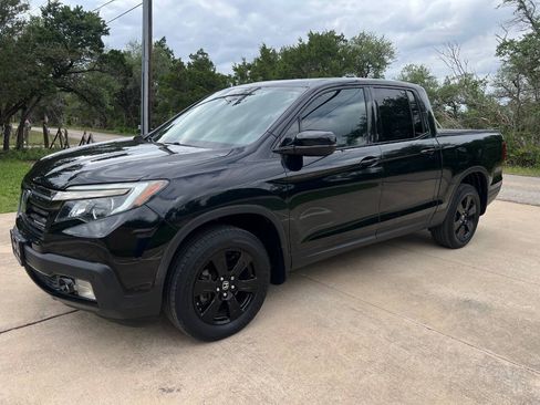 Used 2017 Honda Ridgeline Black Edition image 6