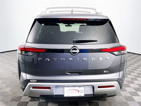 New 2025 Nissan Pathfinder SL image 6